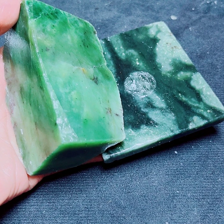 和田玉（糖玉）未镶嵌珠宝奇石