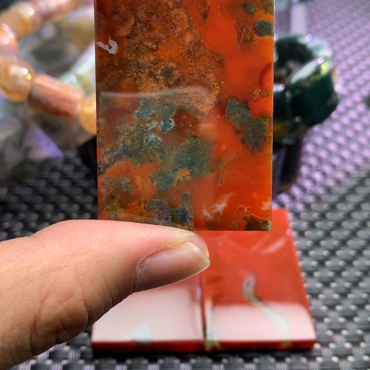 莫***9玛瑙/玉髓未镶嵌颈饰