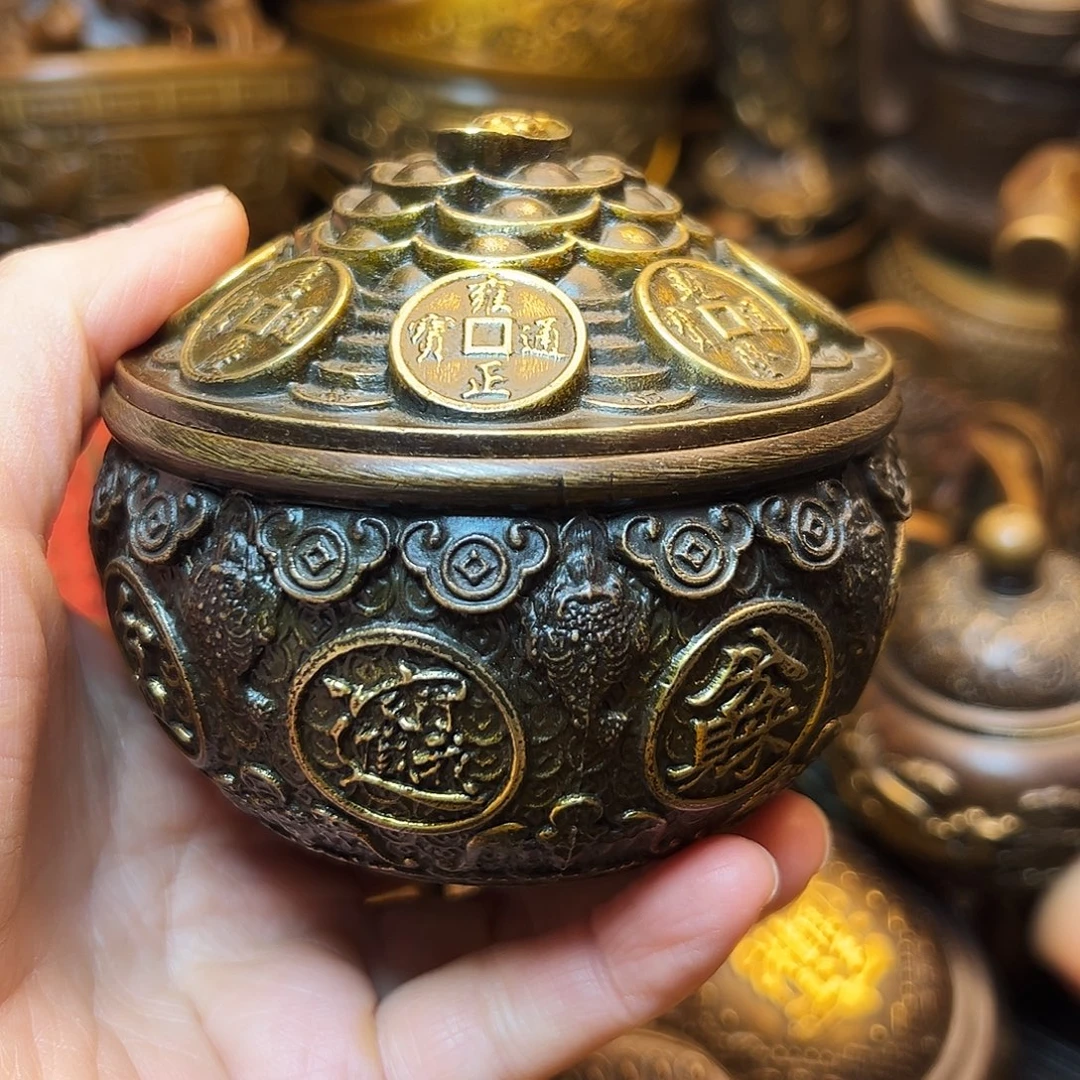 精美铜器工艺品等