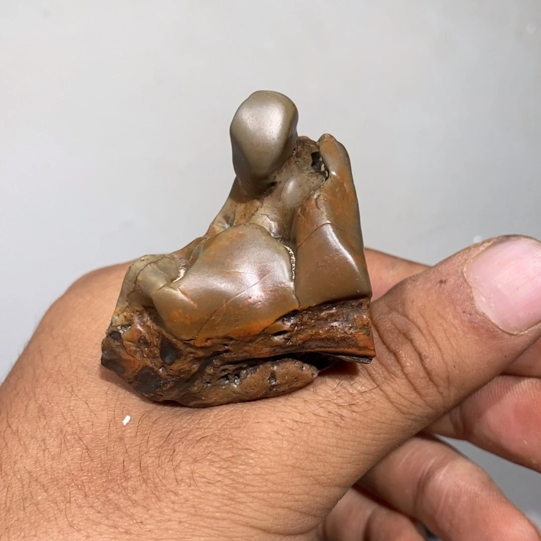 玛瑙/玉髓车挂合金