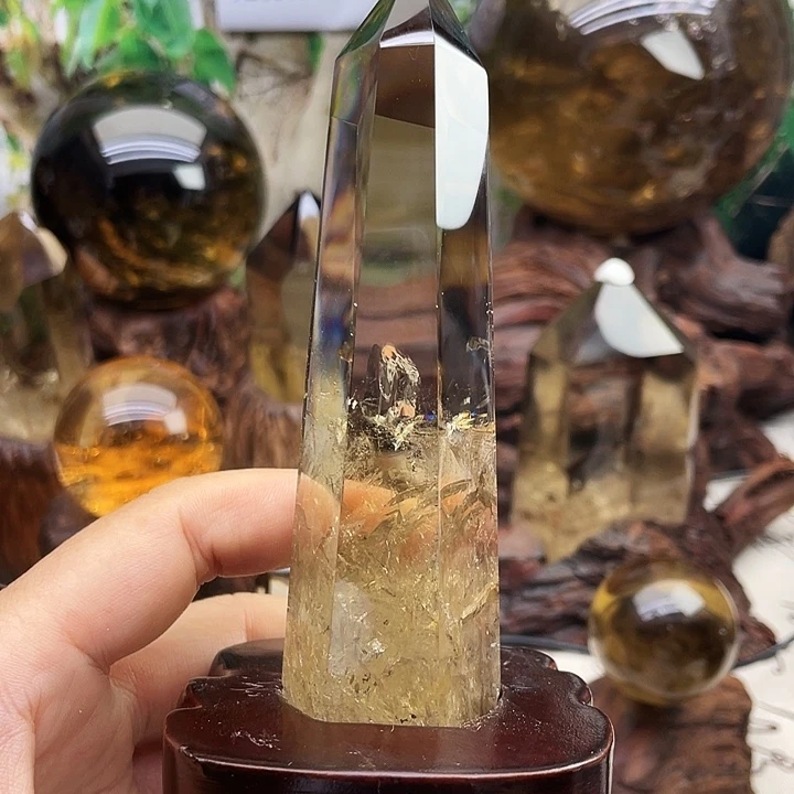 未镶嵌珠宝半成品水晶黄水晶柱
