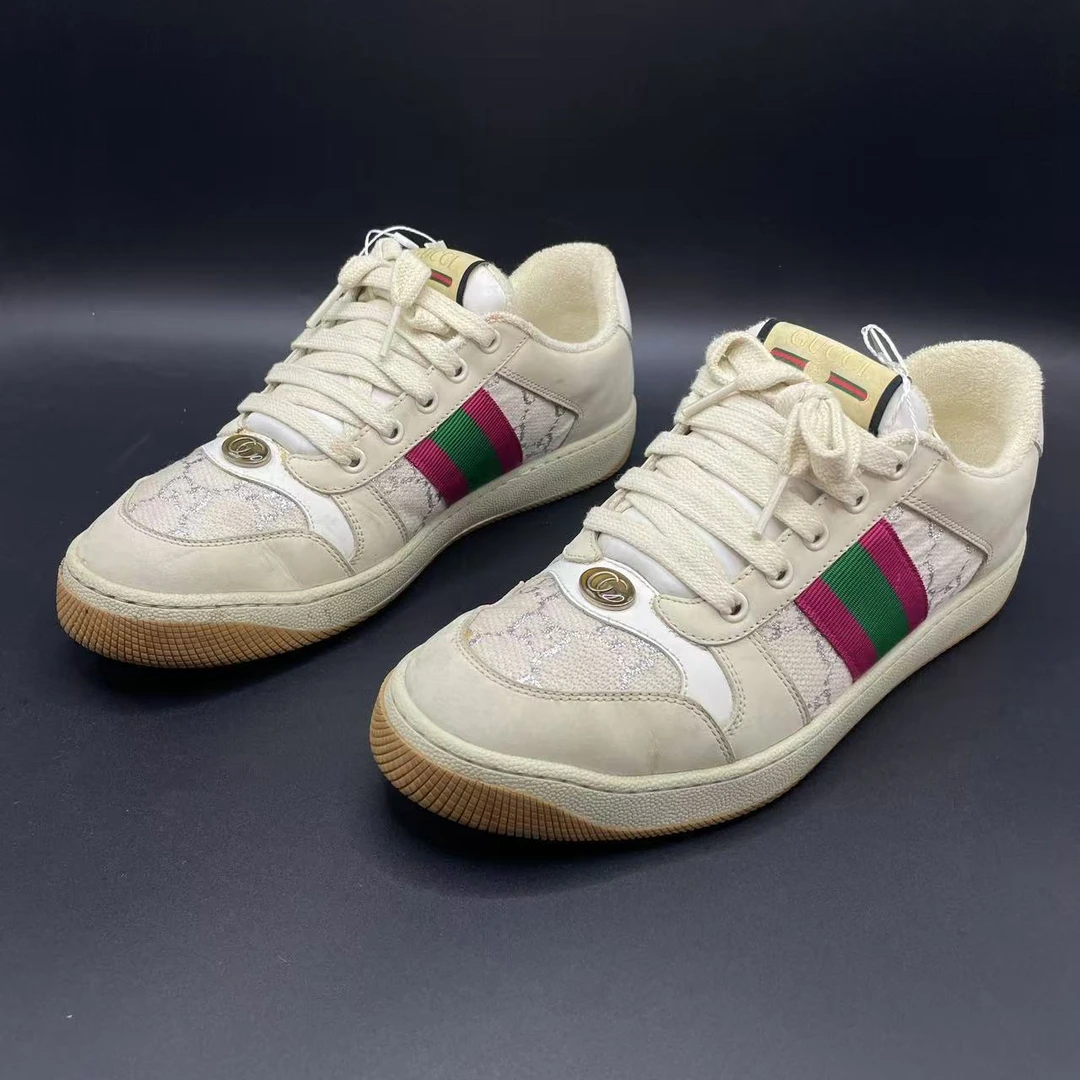 95新 GUCCI/古驰 【聚星折扣】白色复古百搭脏脏鞋 39欧码 cat259