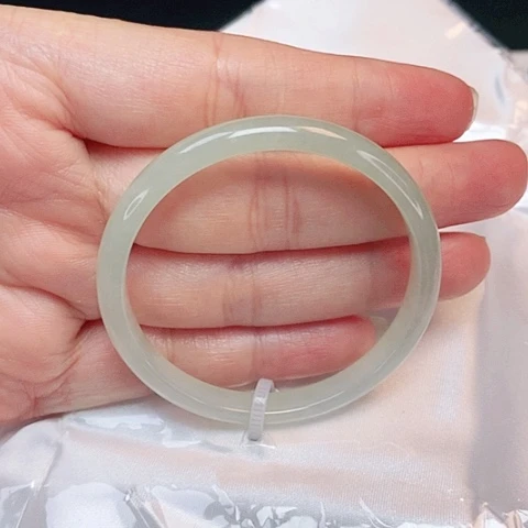 【闪购商品】翡翠手镯未镶嵌正48.6