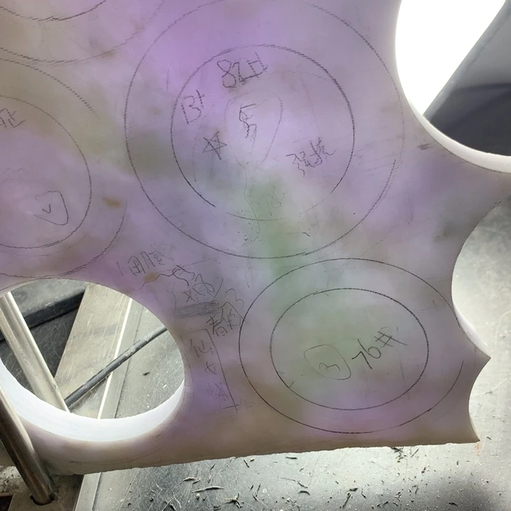 未镶嵌手镯定制翡翠甜***笑