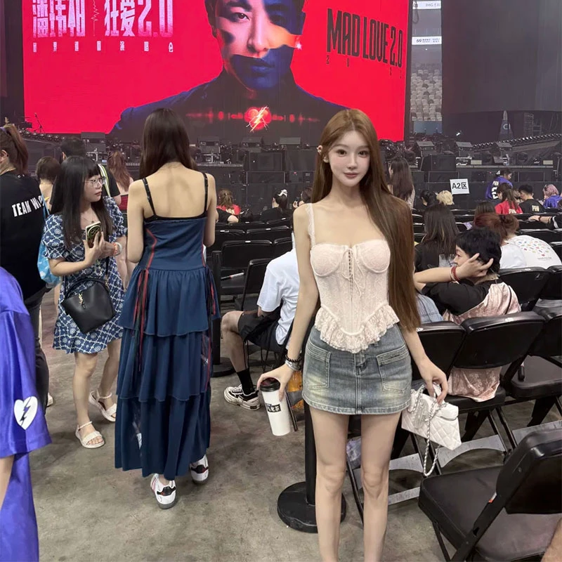 2025夏季新款chic网红同款甜辣纯欲风鱼骨抹胸上衣+高腰牛仔短裙
