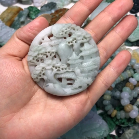 定制翡翠未镶嵌翡翠