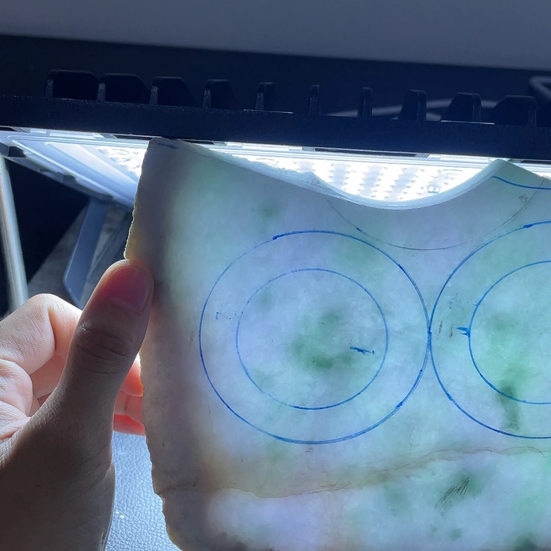 定制翡翠未镶嵌A*C翡翠