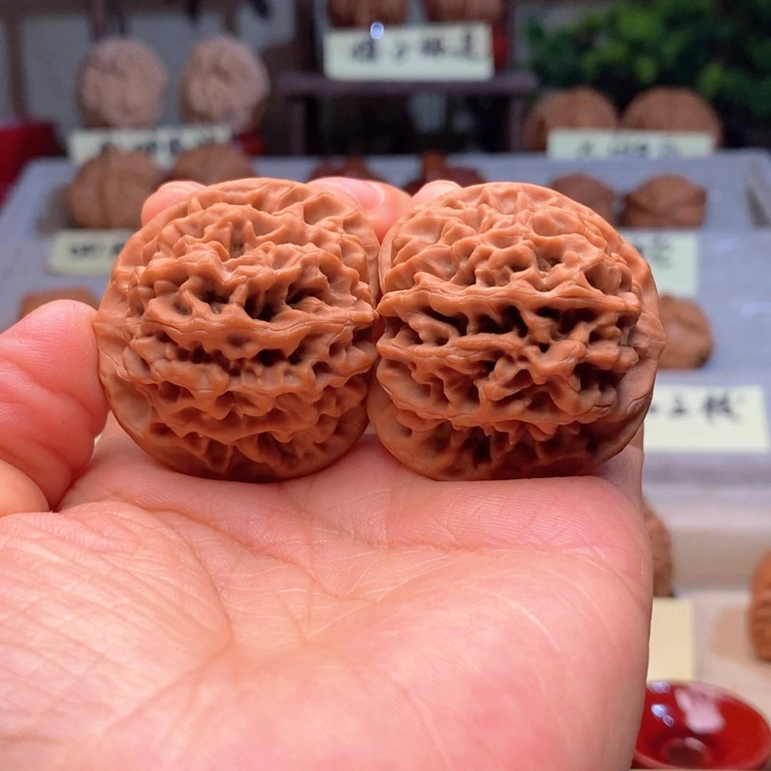 小***猪文玩核桃把件秦闷