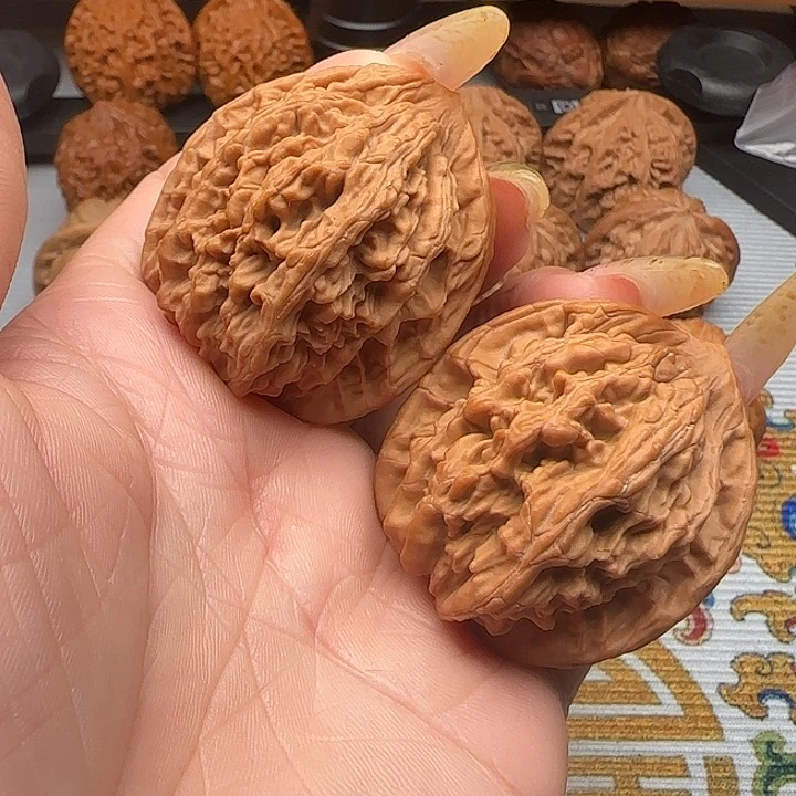 核桃文玩原装虎头