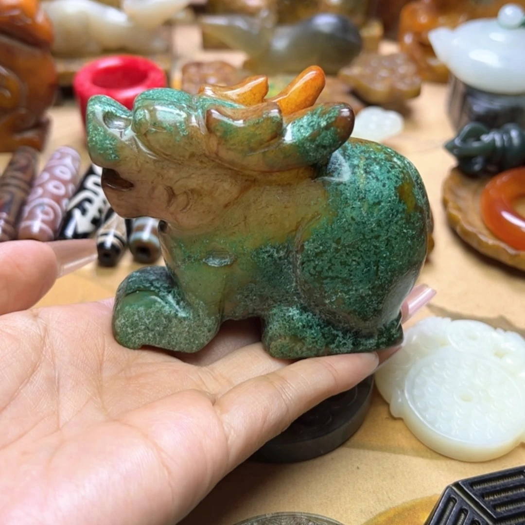 【闪购商品】蛇纹石玉颈饰未镶嵌