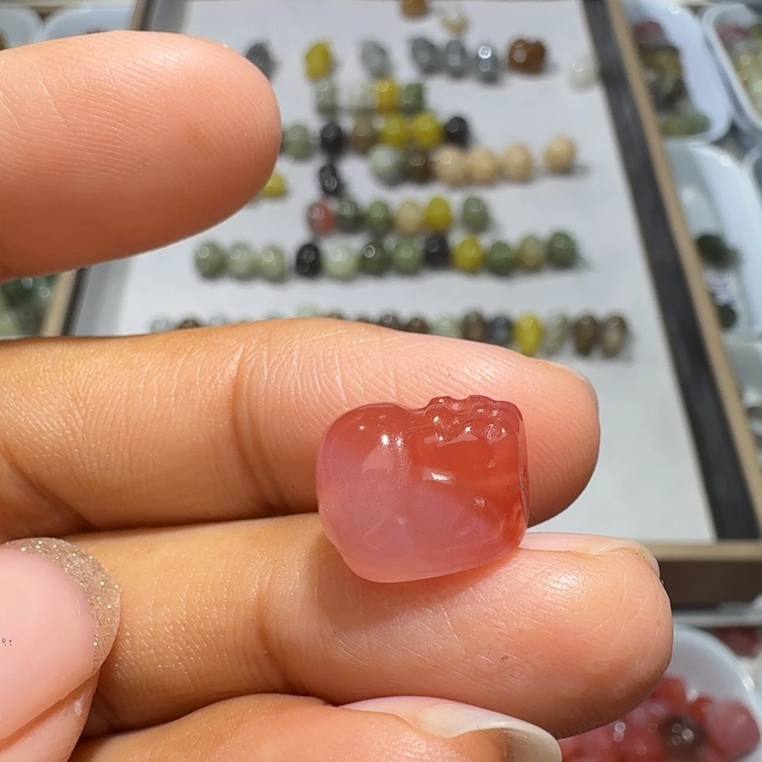 和田玉未镶嵌珠宝奇石