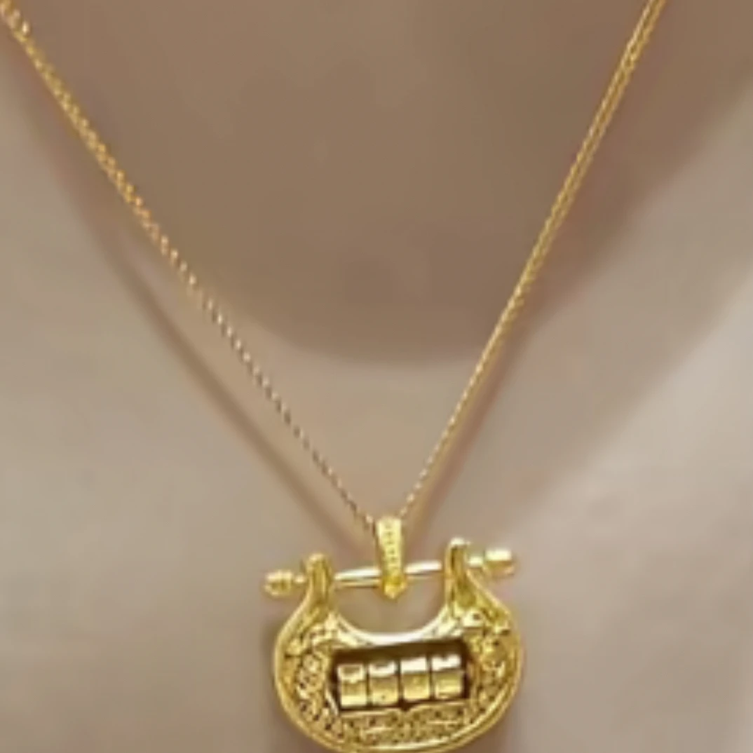 古法足金999平安富贵锁包精致美观