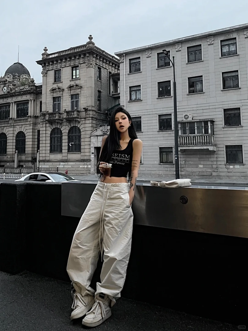 2025夏季新款时尚背心气质显瘦吊带洋气休闲百搭性感辣妹外穿上衣