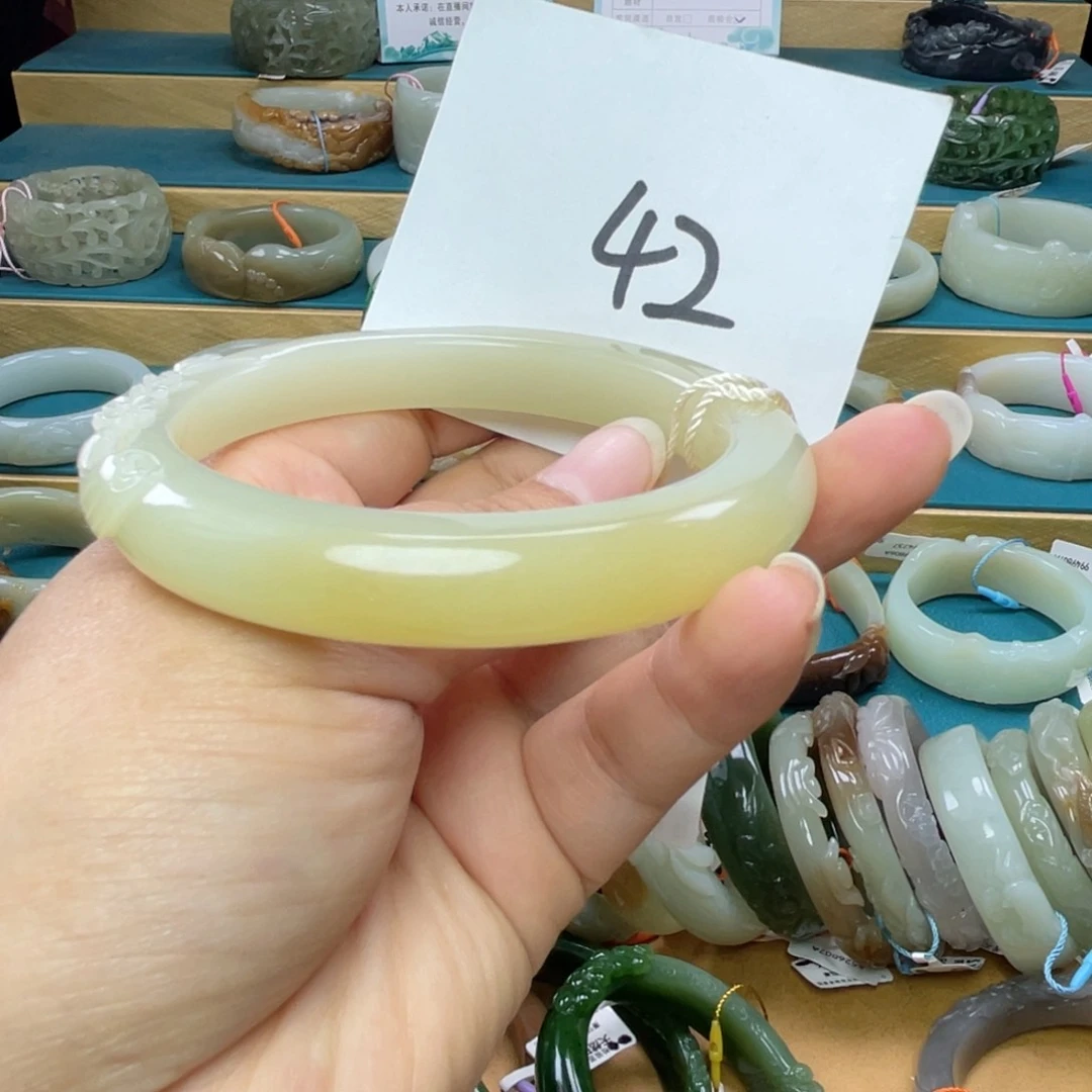 未镶嵌手镯和田玉圈口63