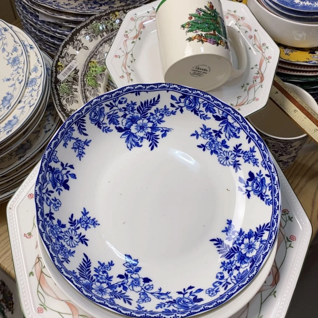 瓷微瑕青花沙拉盘八寸