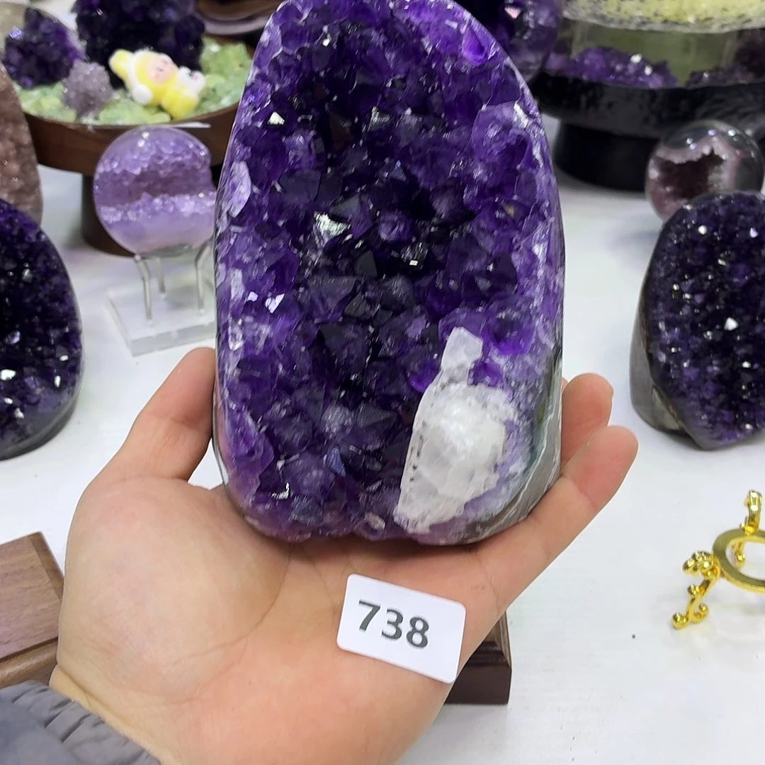 未镶嵌大型摆件（非配饰）水晶