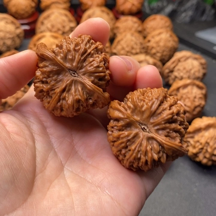 把件文玩核桃42尺满天星福利