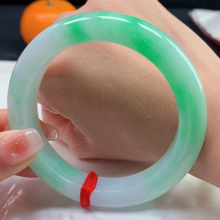 翡翠手镯未镶嵌缅甸天然a货翡翠