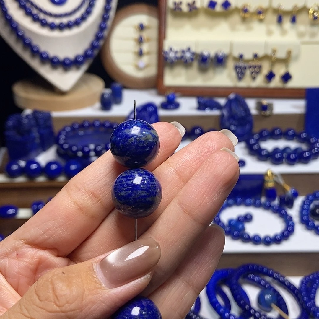 陈***均青金石未镶嵌16mm+对珠