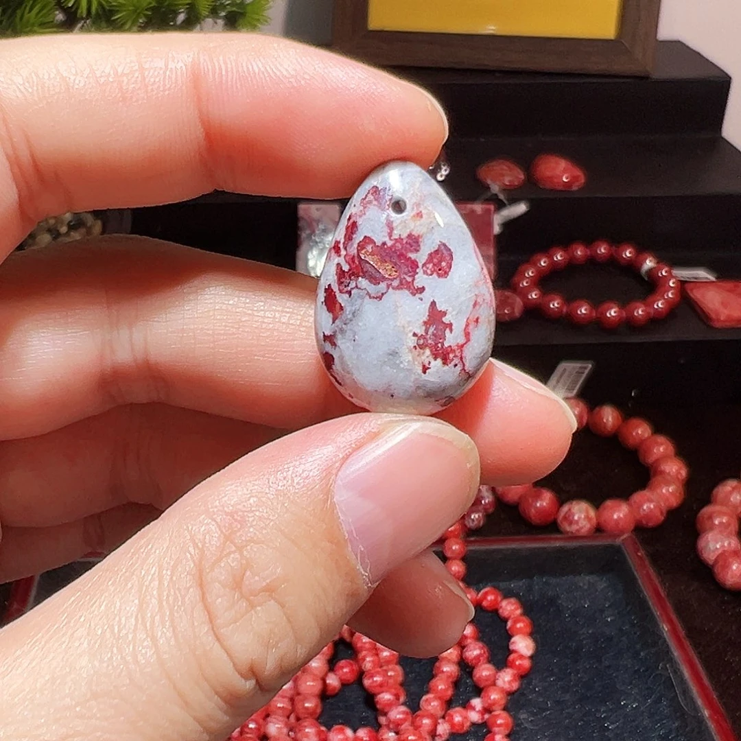天然辰砂纯天然吊坠