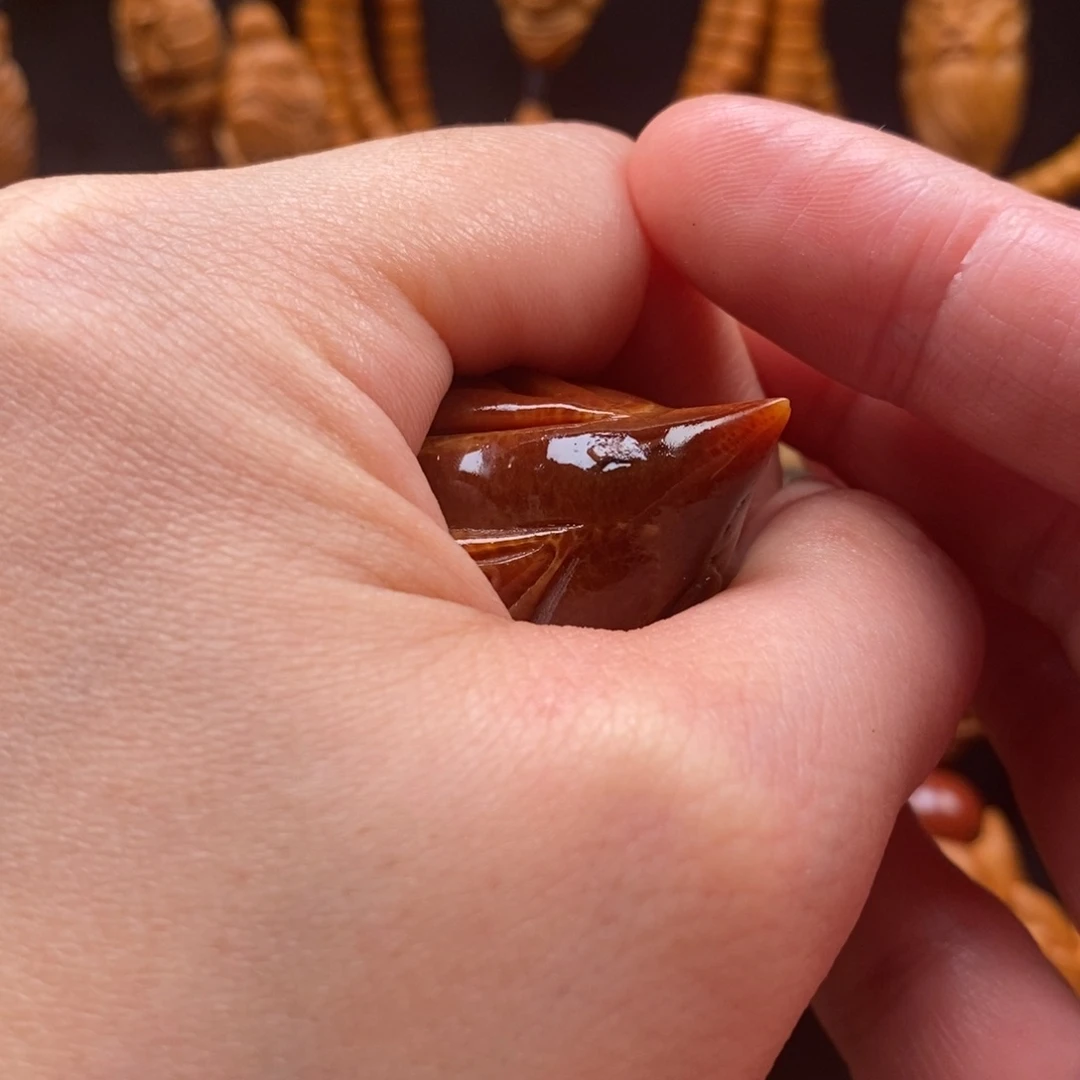 橄榄核手串生命手球