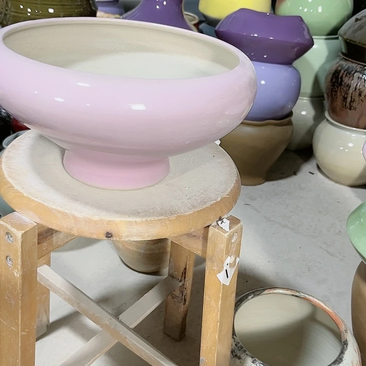 瓶?****?口24高16 景德镇陶瓷学院