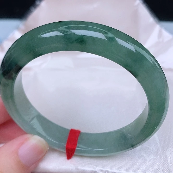 未镶嵌手镯翡翠天然