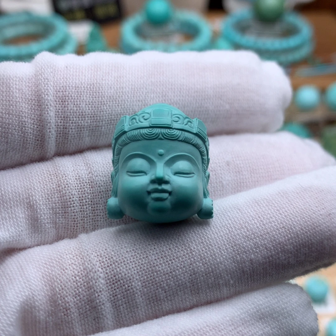 绿松石未镶嵌珠宝奇石