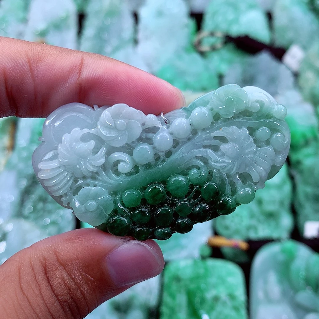 翡翠未镶嵌吊坠(不含链)