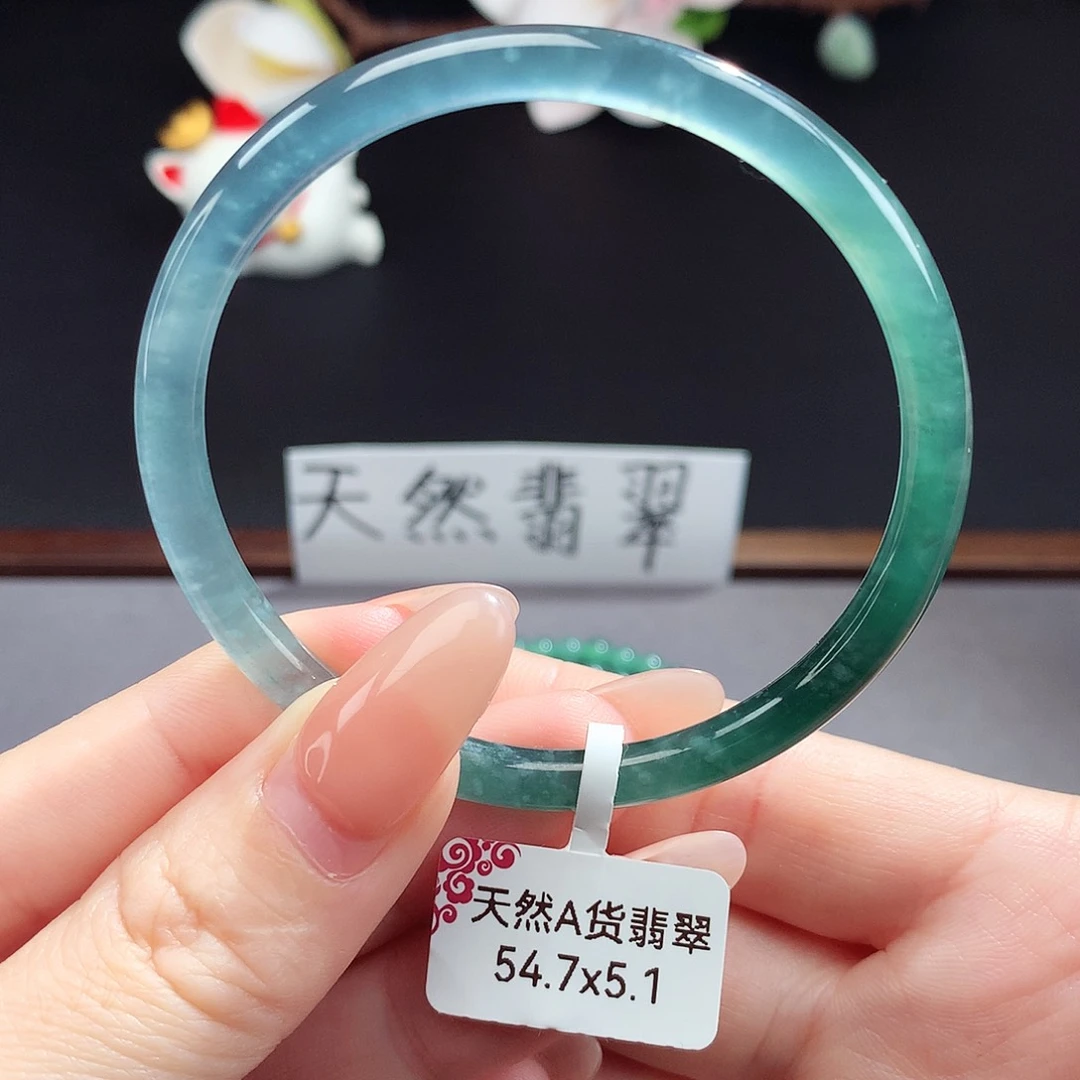 翡翠手镯（圆镯）未镶嵌