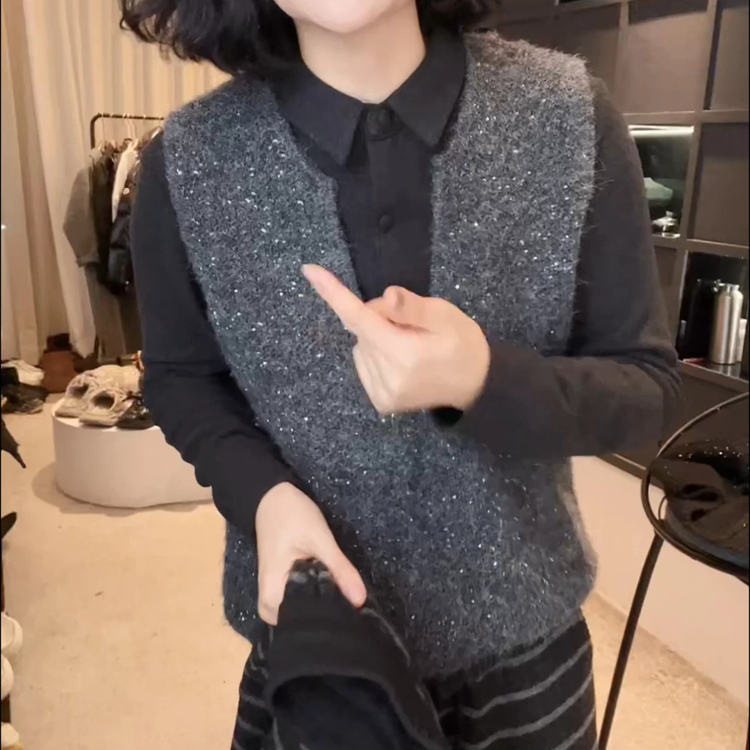 2025秋冬气质百搭亮片闪闪无袖穿时尚针织马甲LK2500725