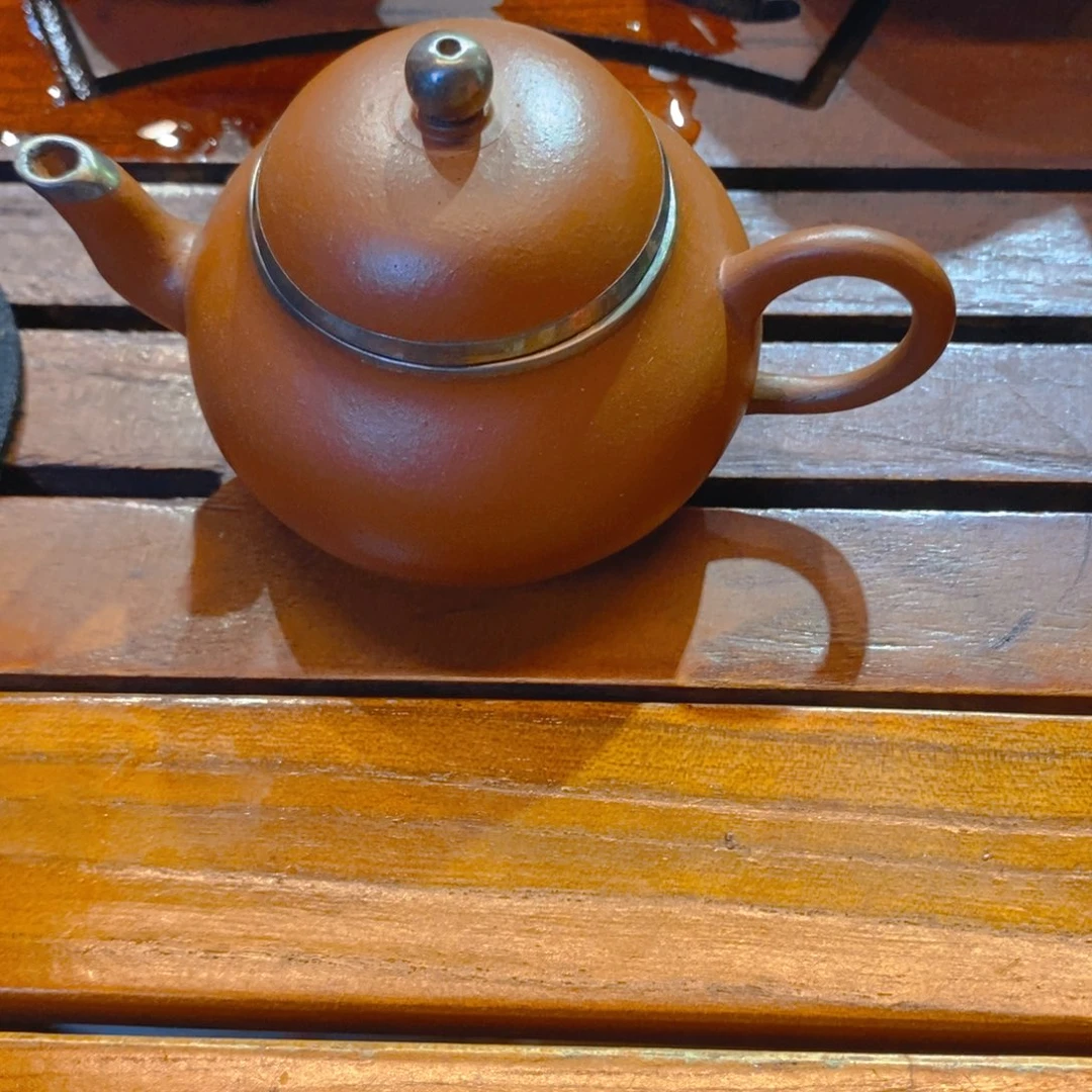 R***Q茶壶紫砂我也不知道自己
