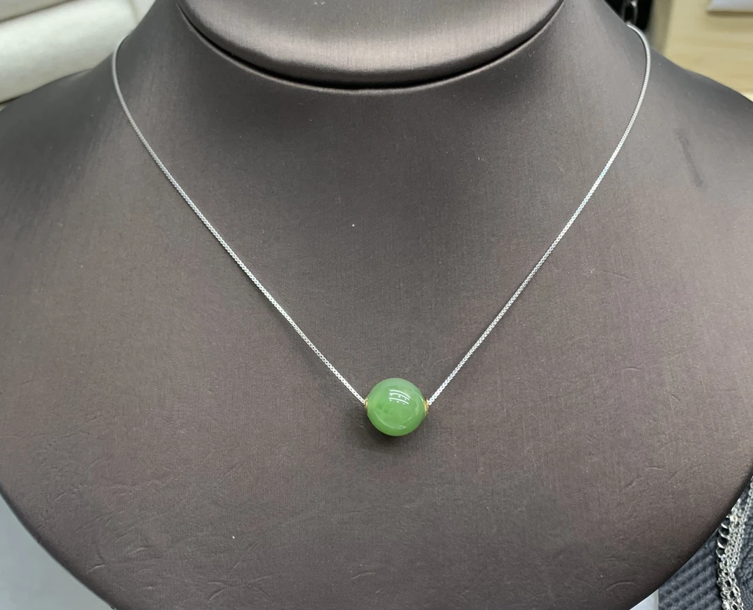 和田玉颈饰18K金镶嵌碧玉转运珠 松柏珠宝 多样性发货一个