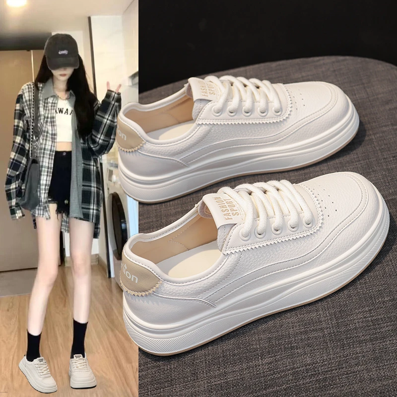 2025新款平跟百搭轻便软底学生休闲运动板鞋女款秋季韩版小白鞋