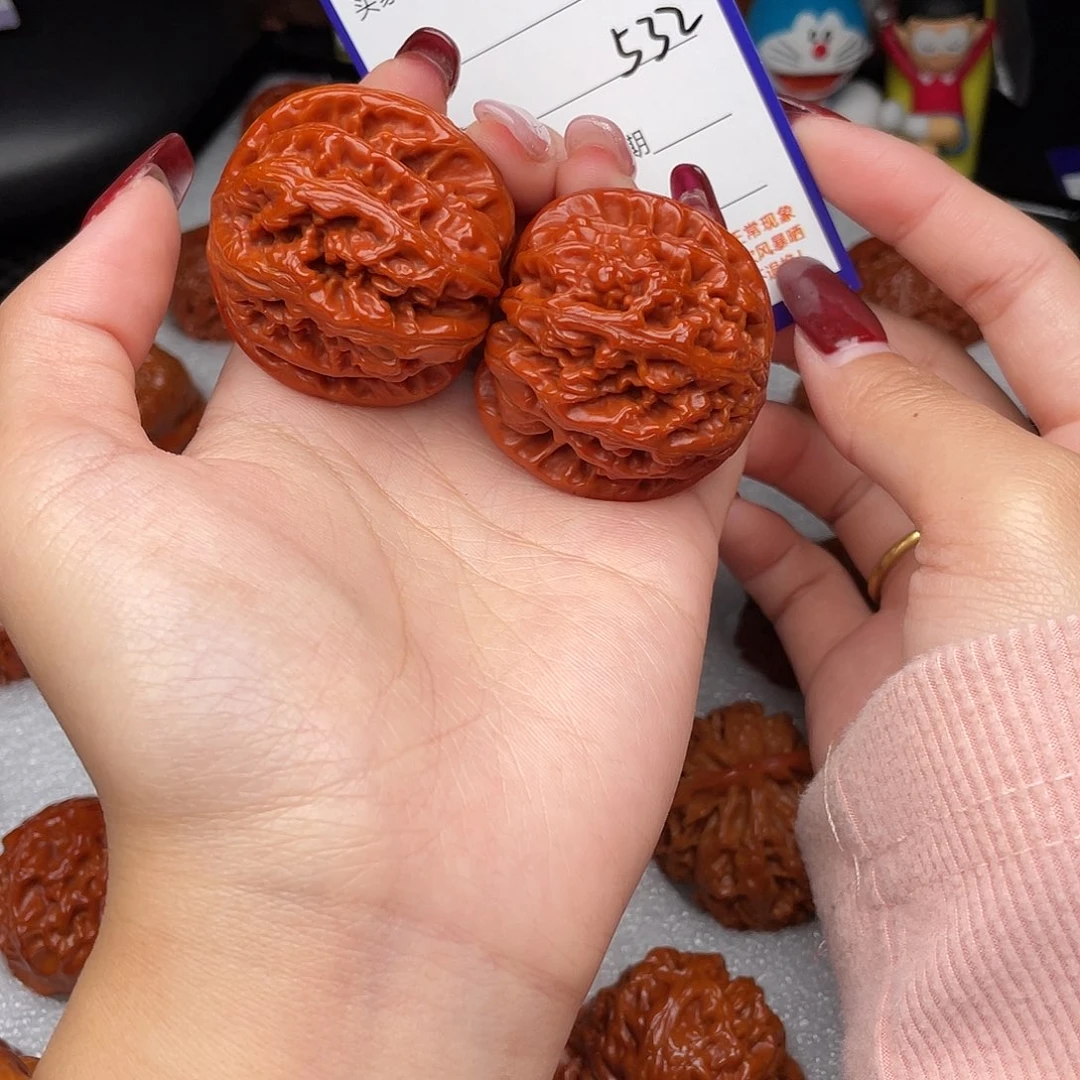 吊坠桃核39大粗筋532