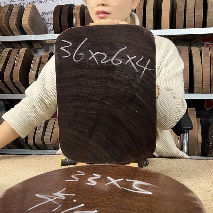 黄***）木正宗蚬木原木菜板