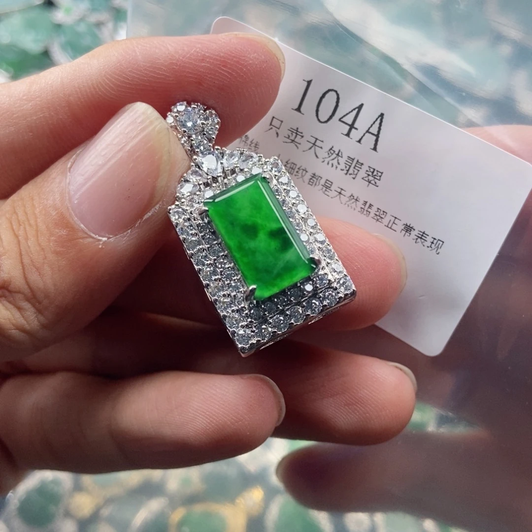 【闪购商品】颈饰未镶嵌翡翠