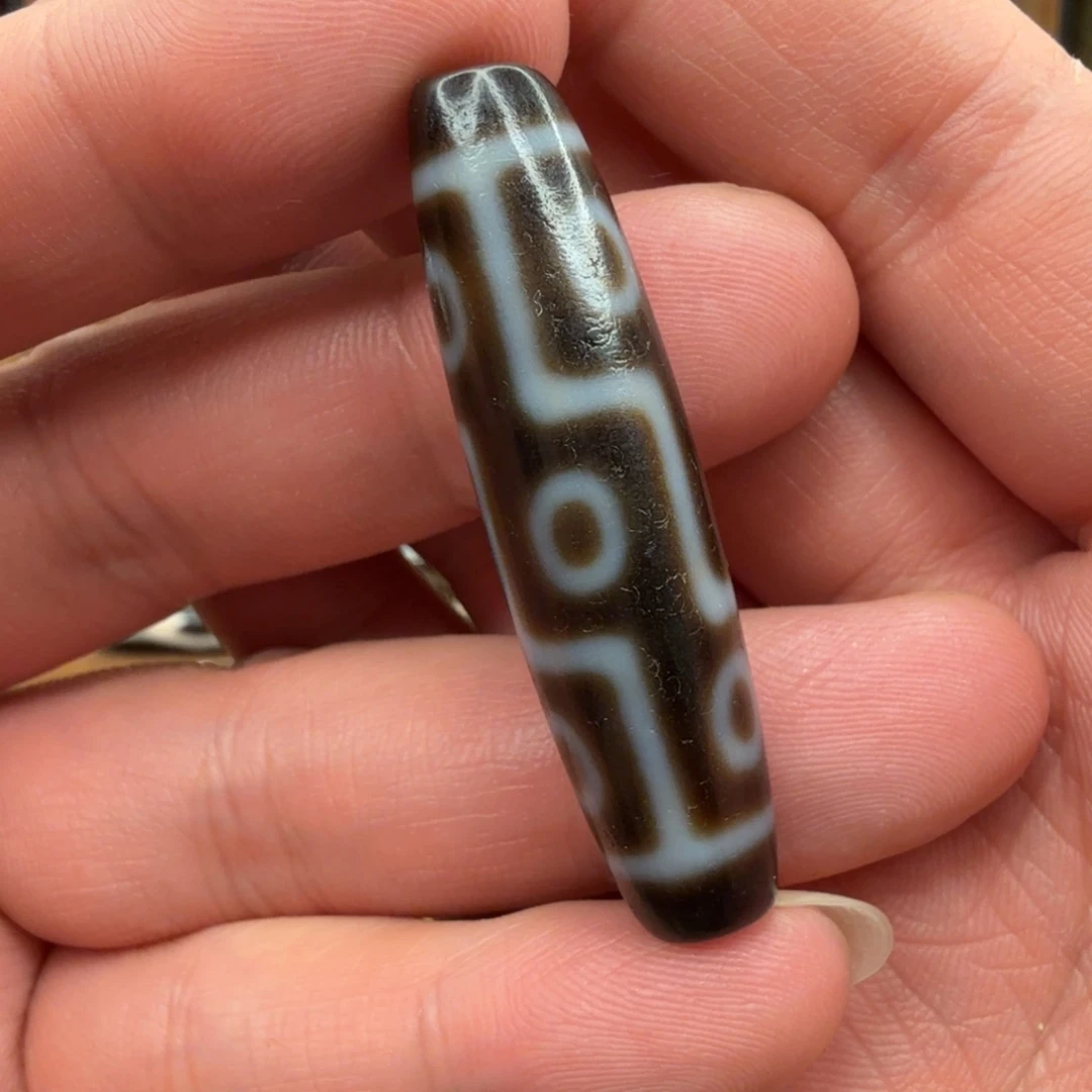 毒***蛇玛瑙/玉髓未镶嵌颈饰