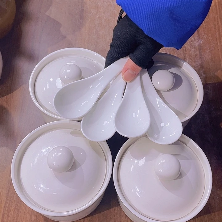 白瓷餐盘餐盘餐盘