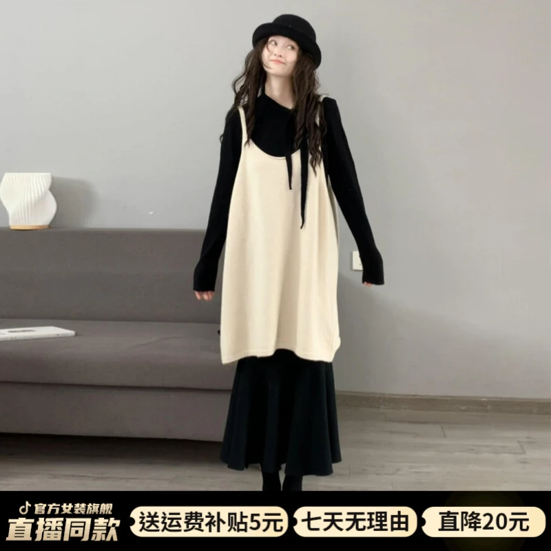 2025新款网红时尚洋气炸街百搭针织马甲连衣裙女秋冬穿搭一整套装