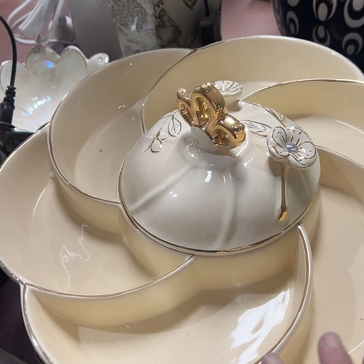 陶瓷瑕。。。。。。。。。。。。。。。。