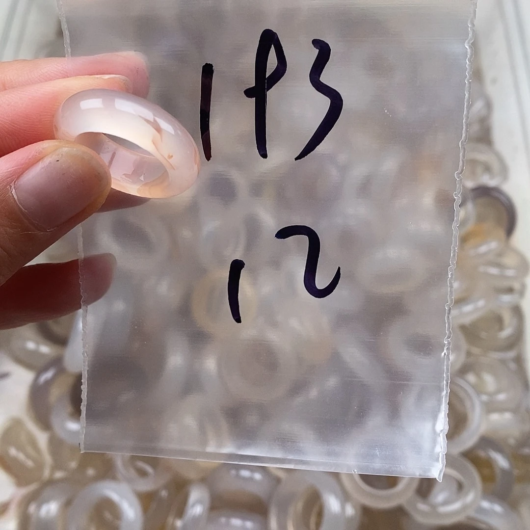 未镶嵌戒指玛瑙/玉髓