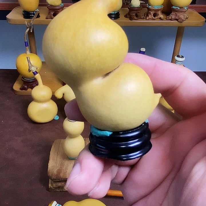 涵*贴肚蚂蚁葫芦