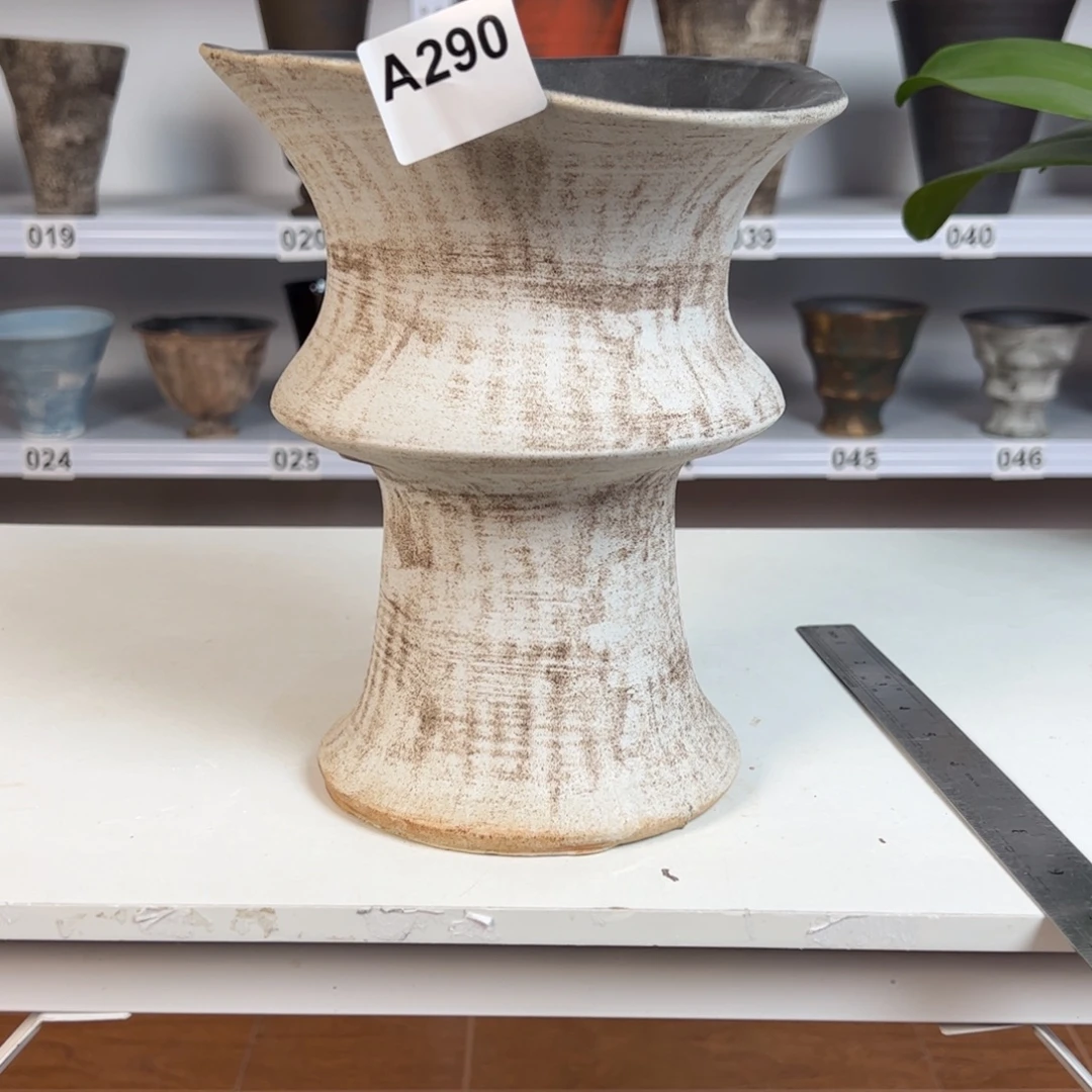 罗***日290景德镇手工花器