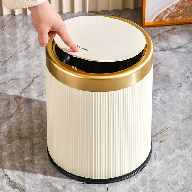 垃圾桶家用2025新款带盖大号大容量卫生间厕所厨房酒店客房轻奢风