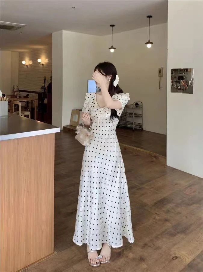 轻奢推荐法式波点连衣裙女夏季胖MM遮肚显瘦裙子泡泡袖垂感A字裙