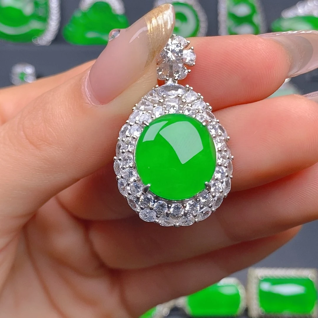 颈饰银S925镶嵌翡翠