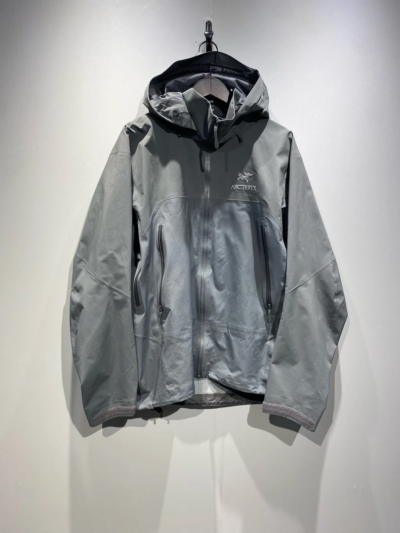 99新 ARC'TERYX/始祖鸟 硬壳冲锋衣/m码