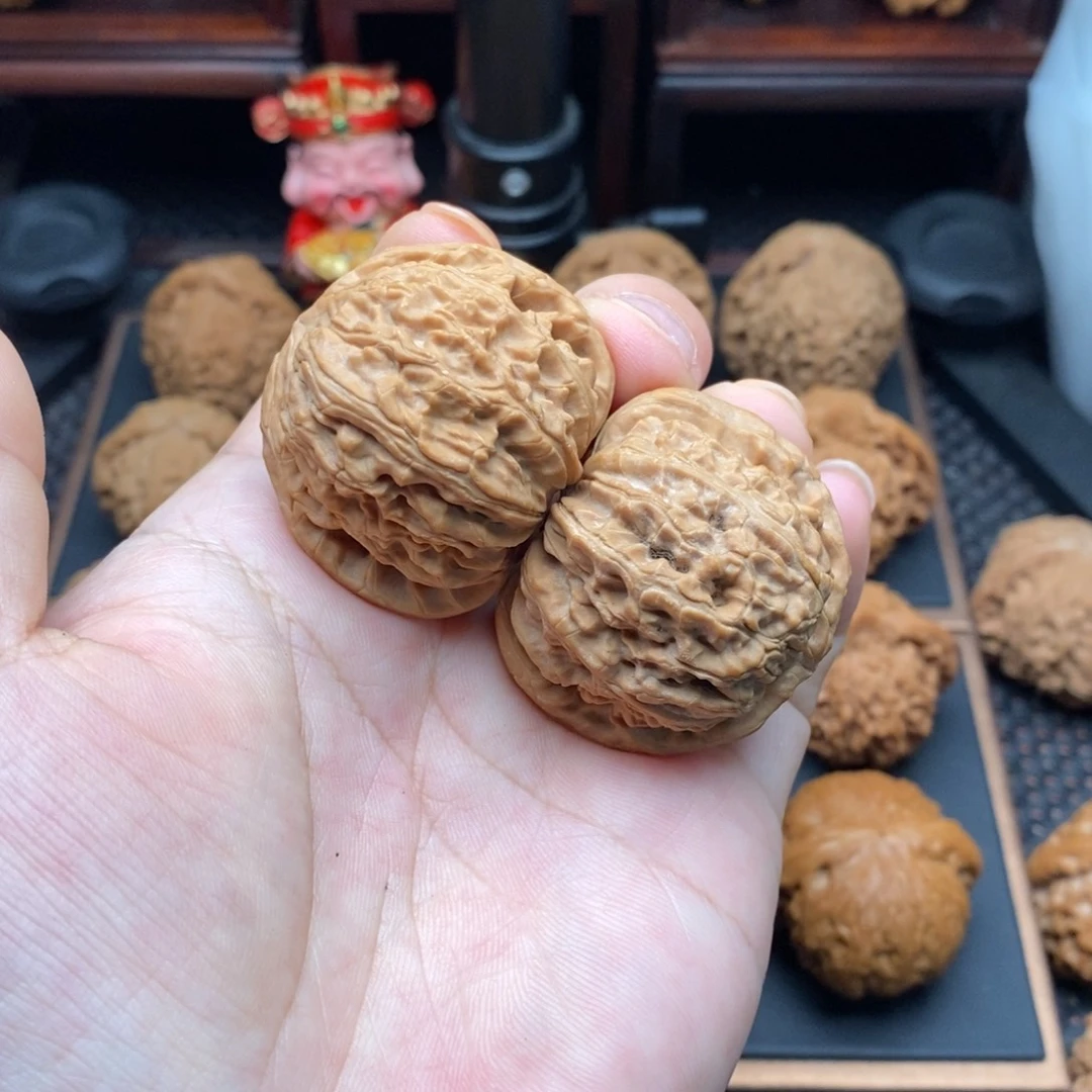 把件文玩核桃全品大肚白狮子41尺