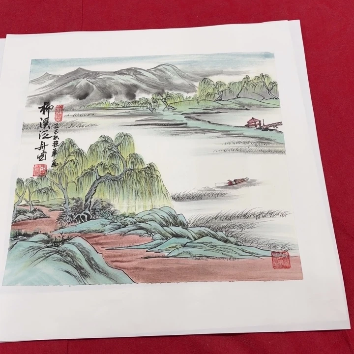 国画花鸟等图案为一体而